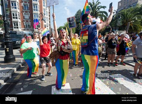 contactos gay gijon|Gay en Gijón .